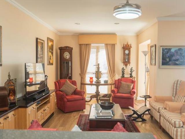 2 Bedroom Apartment in Summerstrand