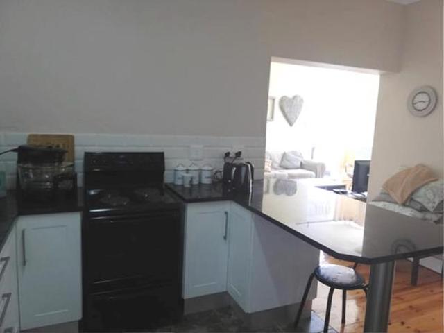 2 Bedroom Apartment in Summerstrand