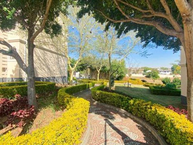 2 Bedroom Apartment in Summerset