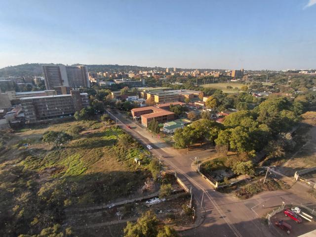 2 Bedroom Apartment in Sunnyside