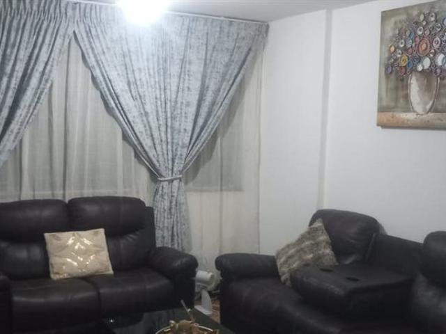 2 Bedroom Apartment in Sunnyside