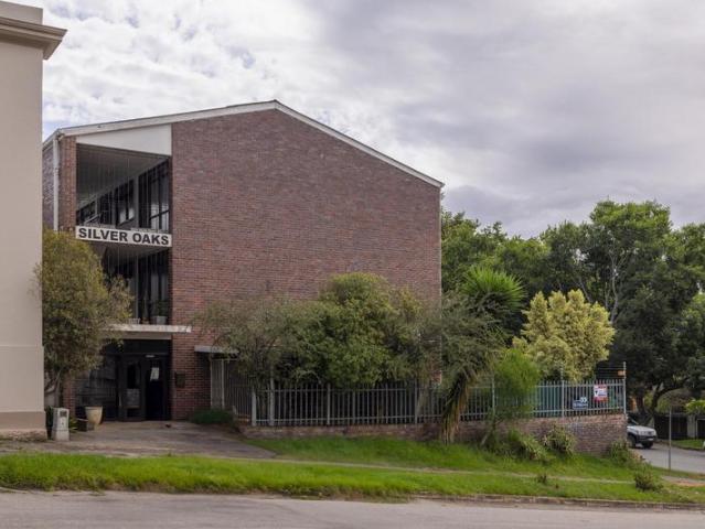 2 Bedroom Apartment in Sunnyside