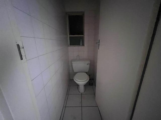 2 Bedroom Apartment in Sunnyside