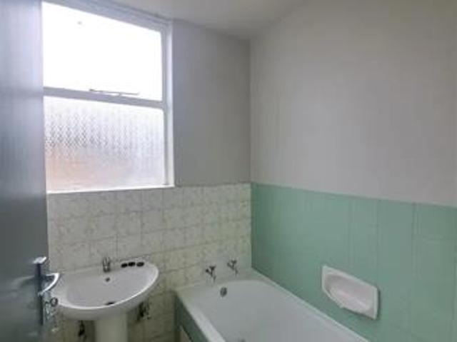 2 Bedroom Apartment in Sunnyside