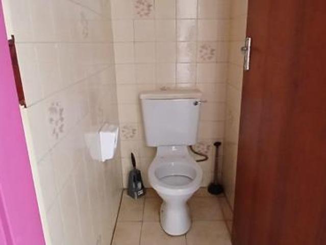 2 Bedroom Apartment in Sunnyside