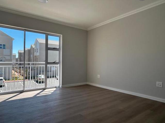 2 Bedroom Apartment in Sunningdale
