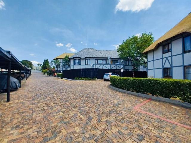 2 Bedroom Apartment in Sunninghill