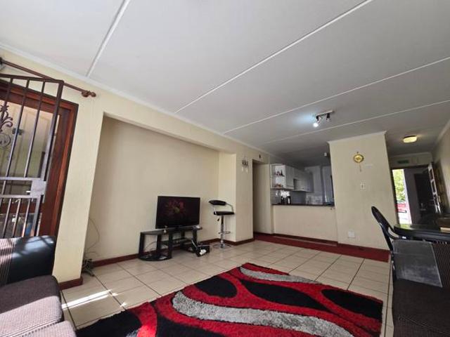 2 Bedroom Apartment in Sunninghill