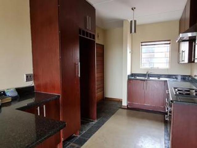 2 Bedroom Apartment in Sundowner