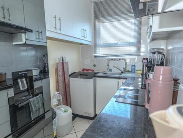 2 Bedroom Apartment in Sunset Glen