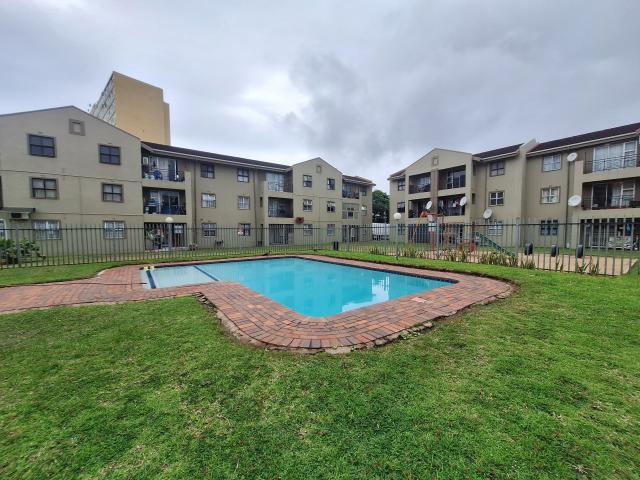 2 Bedroom Apartment in Sparks Estate