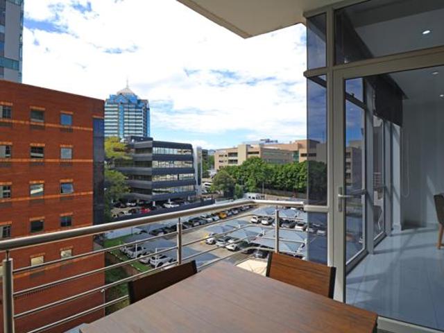 2 Bedroom Apartment in Sandton Central