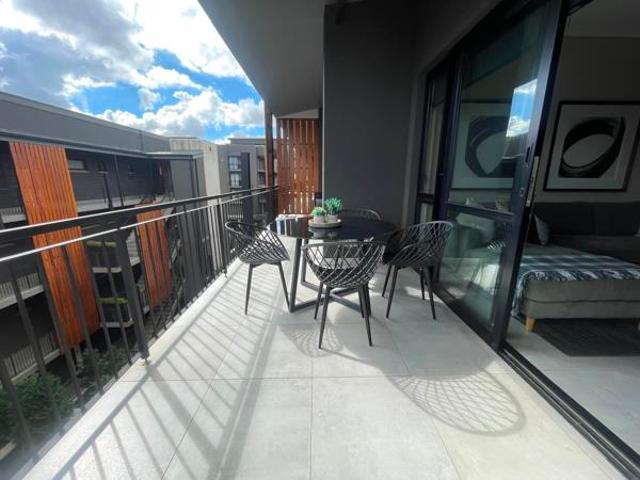2 Bedroom Apartment in Sandton Central