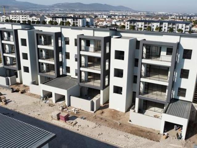 2 Bedroom Apartment in Sandown
