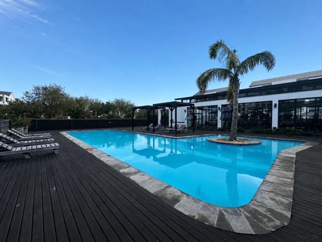 2 Bedroom Apartment in Sandown