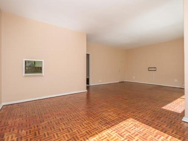 2 Bedroom Apartment in Sandown