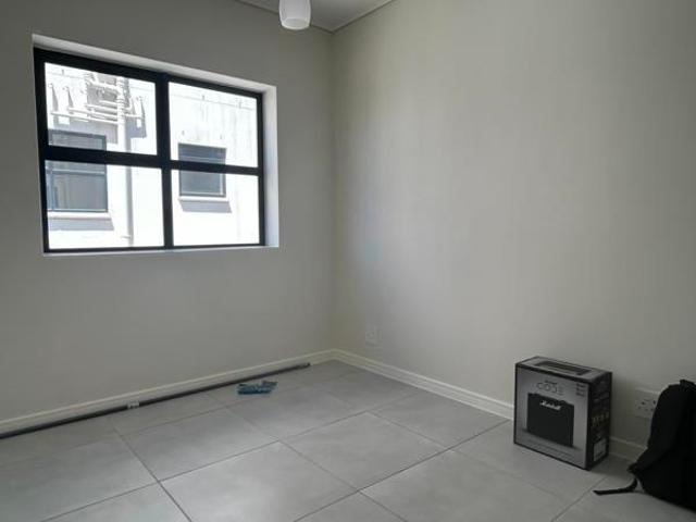 2 Bedroom Apartment in Sandown