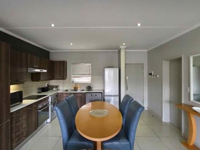 2 Bedroom Apartment in Sandown