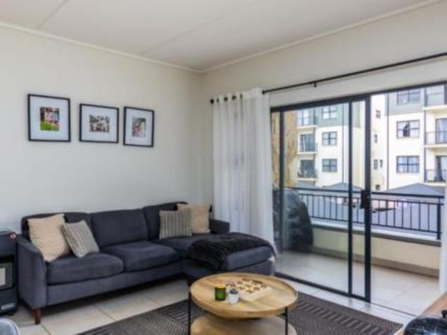 2 Bedroom Apartment in Sandown