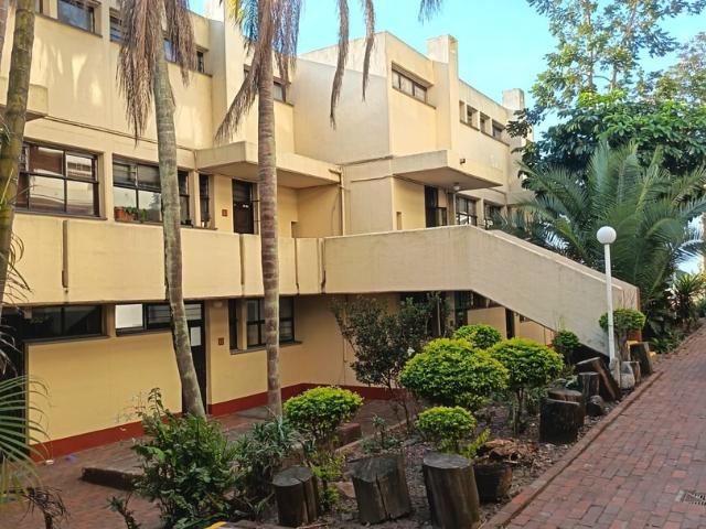 2 Bedroom Apartment in Sarnia