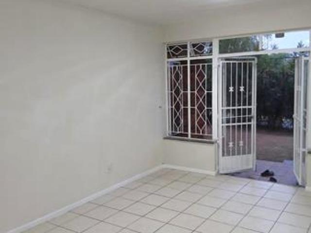 2 Bedroom Apartment in Scottsville