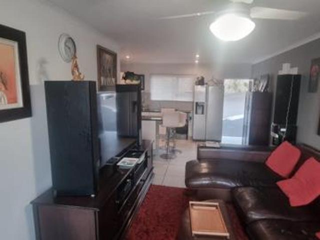 2 Bedroom Apartment in Sea Park