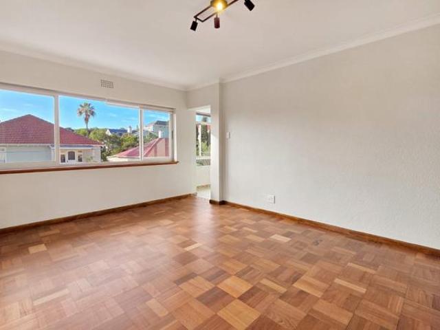 2 Bedroom Apartment in Sea Point