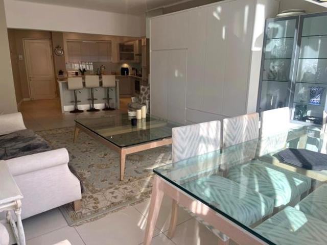 2 Bedroom Apartment in Sea Point