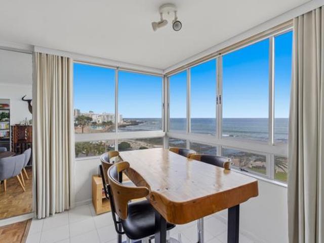 2 Bedroom Apartment in Sea Point