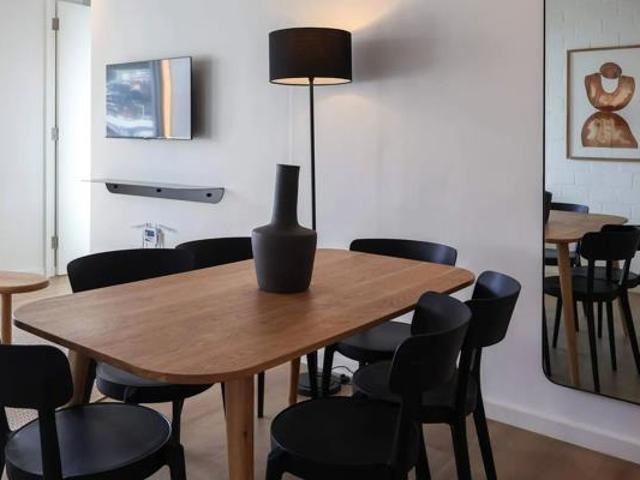 2 Bedroom Apartment in Sea Point