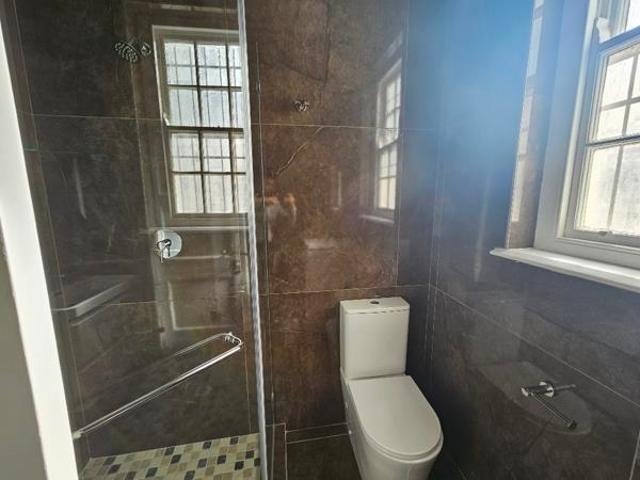 2 Bedroom Apartment in Sea Point