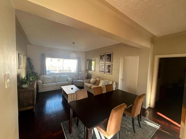 2 Bedroom Apartment in Sea Point