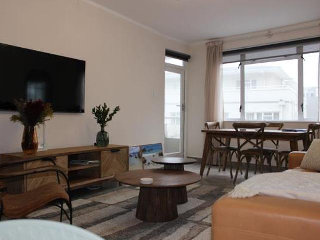 2 Bedroom Apartment in Sea Point