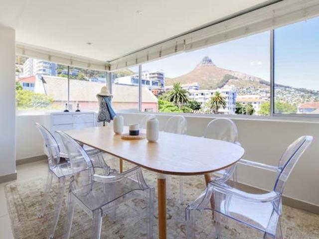 2 Bedroom Apartment in Sea Point