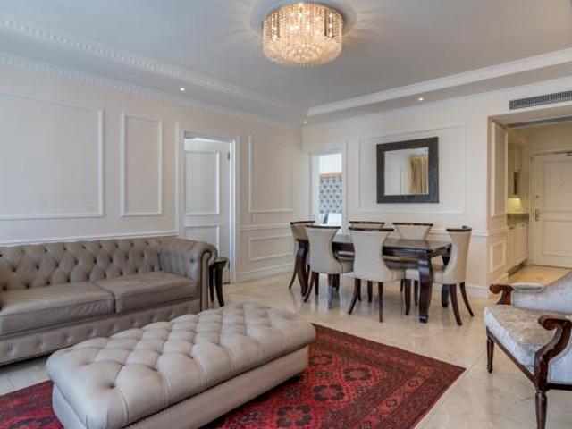 2 Bedroom Apartment in Sea Point