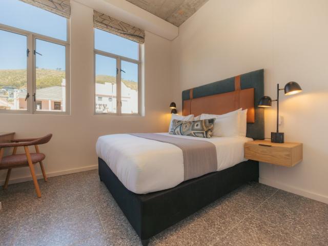 2 Bedroom Apartment in Sea Point