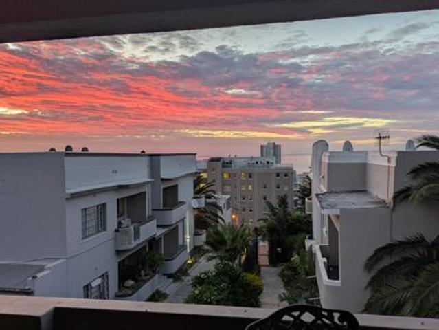 2 Bedroom Apartment in Sea Point