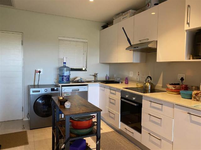 2 Bedroom Apartment in Seaward Estates