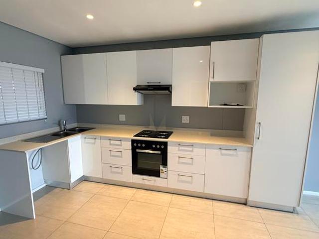 2 Bedroom Apartment in Seaward Estates