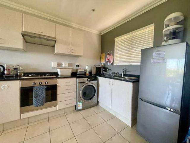 2 Bedroom Apartment in Shakas Rock