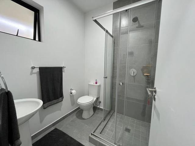 2 Bedroom Apartment in Sheffield Beach