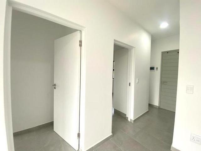 2 Bedroom Apartment in Sheffield Beach