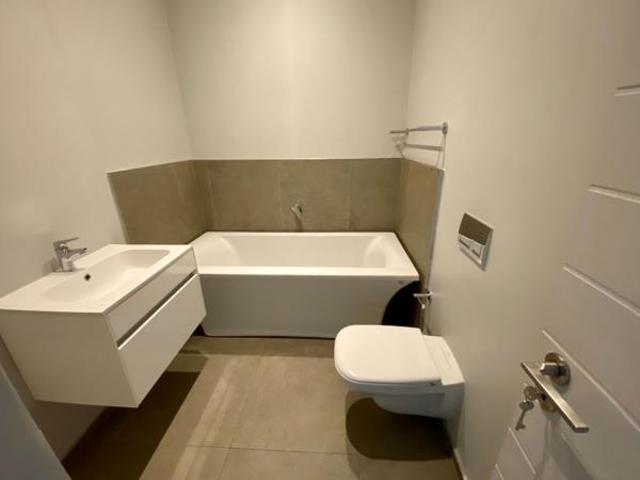 2 Bedroom Apartment in Sheffield Beach