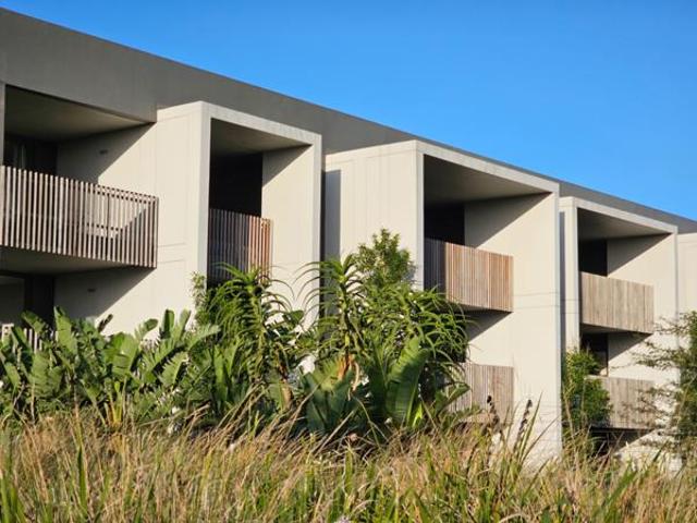 2 Bedroom Apartment in Sheffield Beach