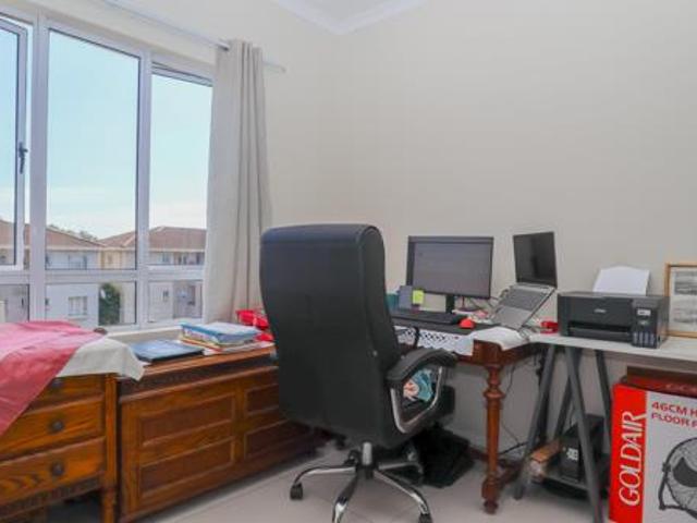 2 Bedroom Apartment in Sheffield Manor
