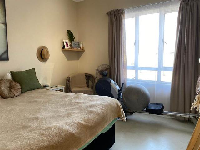 2 Bedroom Apartment in Sheffield Manor
