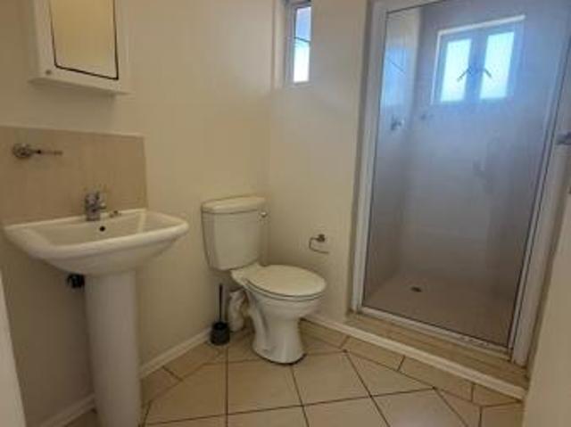 2 Bedroom Apartment in Sheffield Manor