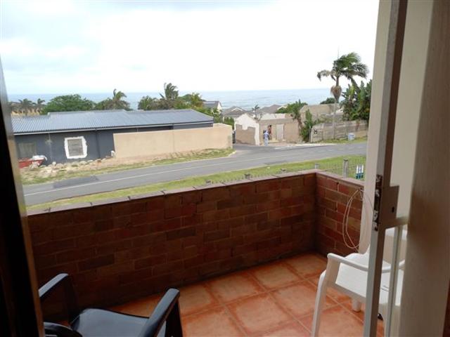 2 Bedroom Apartment in Shelly Beach