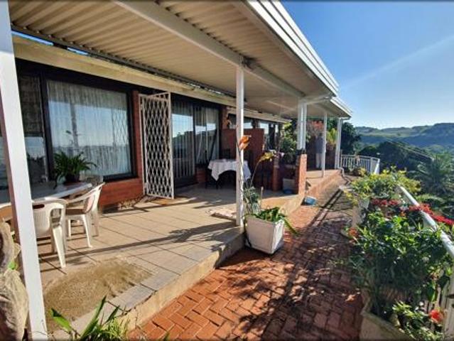 2 Bedroom Apartment in Shelly Beach