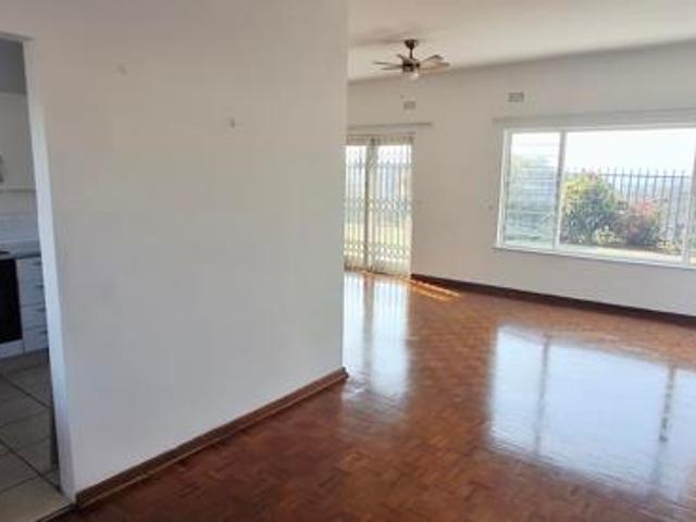 2 Bedroom Apartment in Shelly Beach